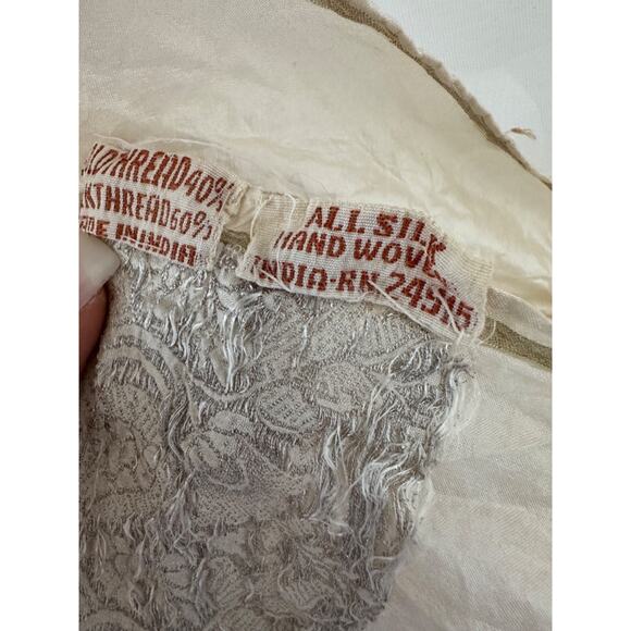 Vintage 60s 100% SILK Ivory rectangular head scarf Gold Thread HAND WOVEN - Picture 8 of 10